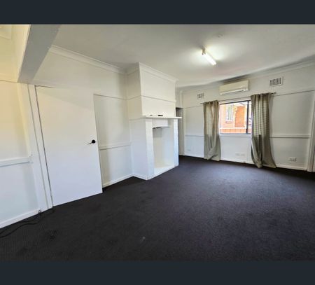 49 Wall Park, Seven Hills, NSW 2147 - Photo 4