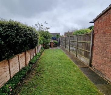1 bedroom terraced house to rent - Photo 5