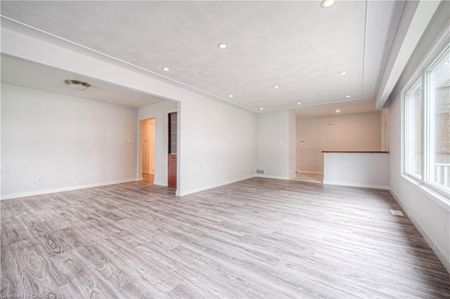 For Lease - 2300 Fountain St Street, Cambridge, Ontario - Photo 3