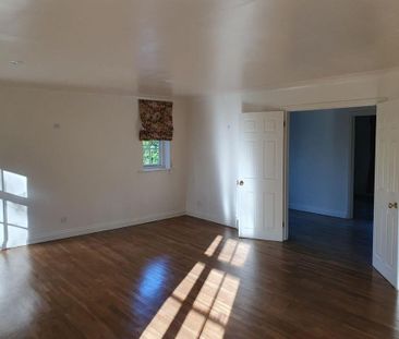 3 bedroom detached bungalow to rent - Photo 2