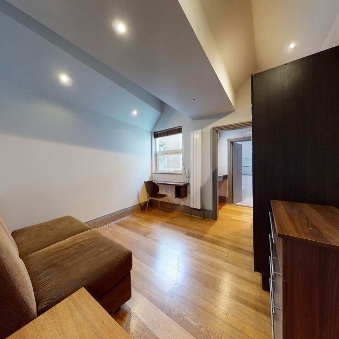 Studio Flat, Inglewood Mansions, NW6 - Photo 1