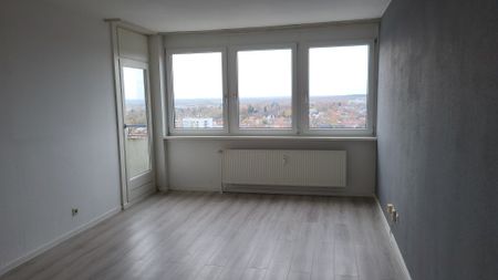 Wohnen im Zentrum der Stadt mit toller Aussicht - Photo 2