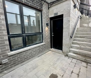 For Lease - 11 Lytham Green Circle Unit# 14, Newmarket, Ontario - Photo 2