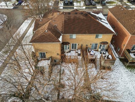 For Lease - 1073 Gabriel Place, Burlington, Ontario - Photo 2