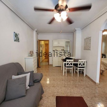 Alquiler de piso en Parque de las Naciones - Photo 1