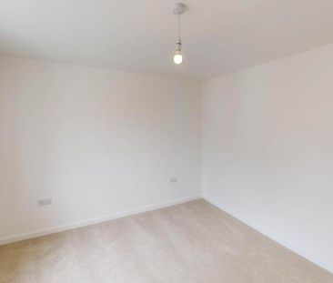 3 bedroom detached house to rent - Photo 4