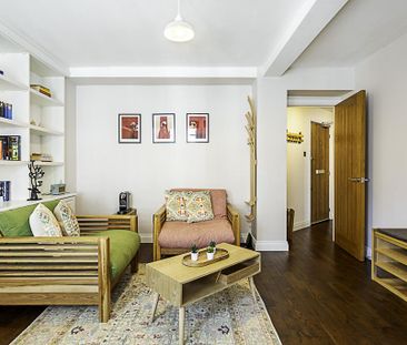 1 bedroom flat to rent - Photo 2