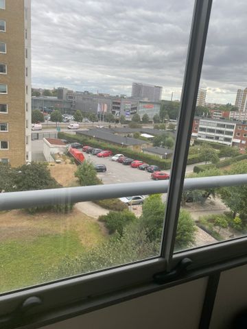 Per Albin Hanssons väg, Malmö - Photo 4