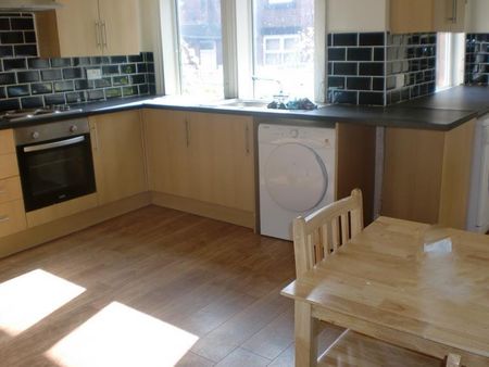 4 bedroom house to rent - Photo 5