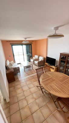Precioso apartamento con vistas de ensueño al mar - Photo 1