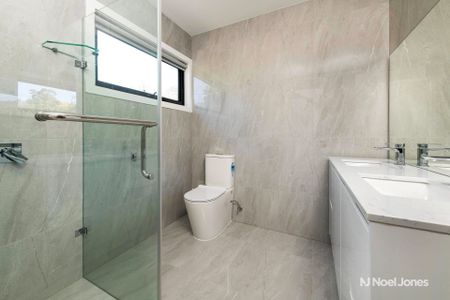 2/8 Fyfe Avenue, RINGWOOD - Photo 5