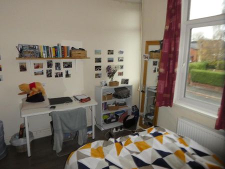 5 bedroom terraced house to rent - Photo 2