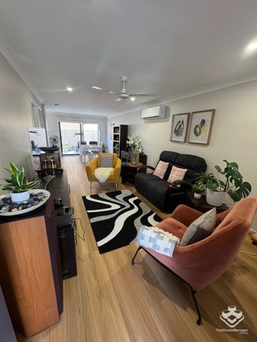 TOWNHOUSE FOR RENT - Photo 2