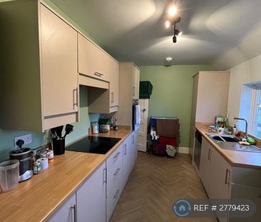 2 bedroom flat to rent - Photo 5