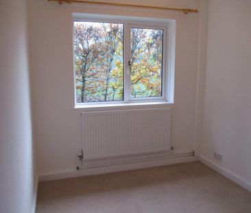 The Dell, Old St. Albans Court, Nonington - Photo 5