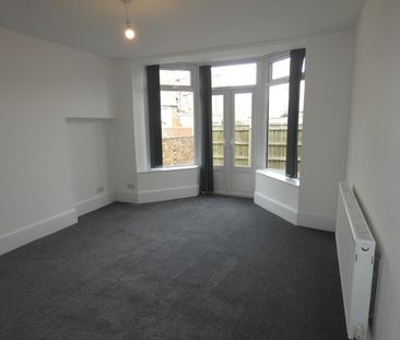 Empress Drive Flat 1 - Photo 3