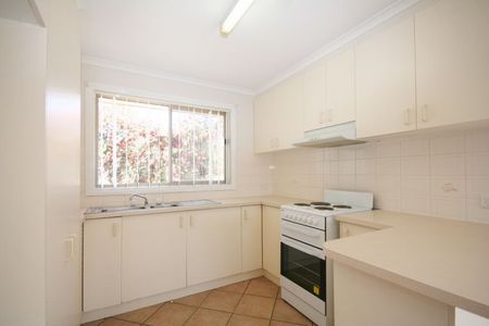 Three bedroom home - Photo 5