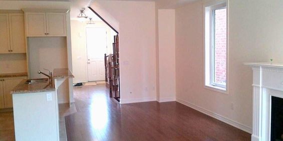 For Lease - 3088 Robert Brown Boulevard, Oakville, Ontario - Photo 3