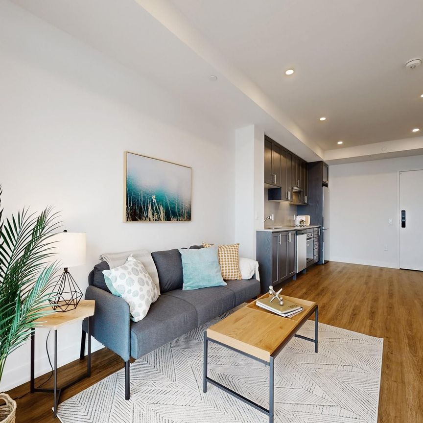 For Lease - 461 Green Road Unit# 1014, Hamilton, Ontario - Photo 1