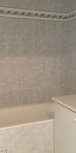 Location Appartement 2 pièces 43m² - Photo 3