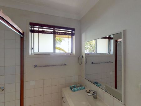 1/93 Tahiti Avenue, Palm Beach QLD - Photo 5