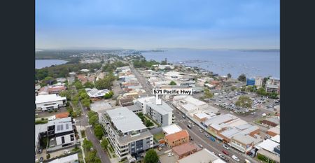 Modern 1-Bedroom Apartment in Prime CBD Location - Photo 3