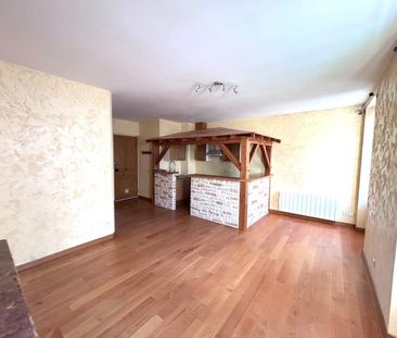 Location Appartement 2 pièces 41m² ROANNE 42300 - Photo 2