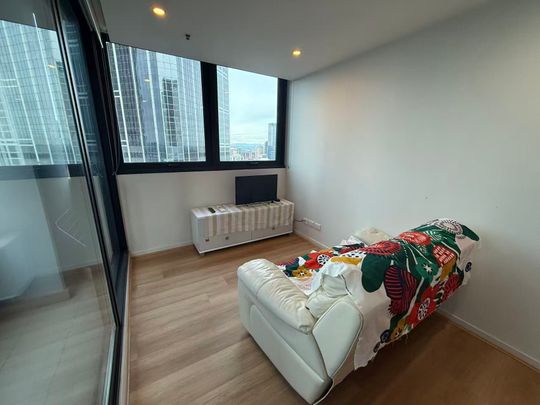 Furnished 2 Bedrooms in the heart of Melbourne CBD - Photo 1