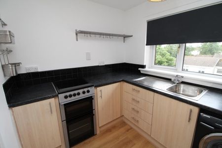 1 bedroom flat to rent - Photo 2