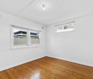 15A Ocean View Drive, Wamberal - Photo 2