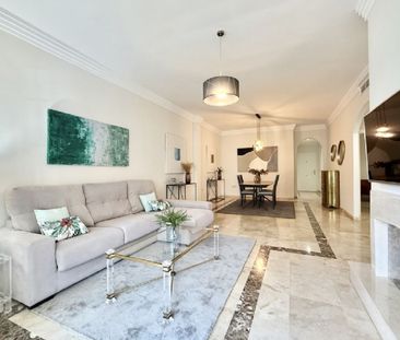 2 Bedroom Apartment For Rent in Nueva Andalucía, Málaga - Photo 6