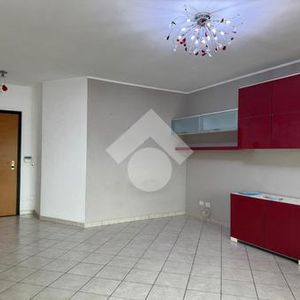 Bilocale in affitto - Photo 2