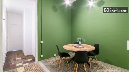 barcelona, Catalonia 08009 - Photo 2