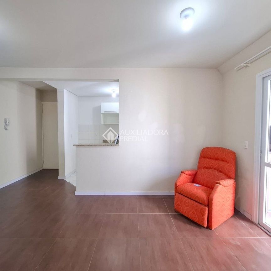 Apartamento com 2 quartos e 58m² para alugar em Industrial, Novo Hamburgo. - Photo 1