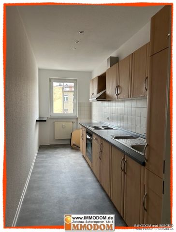 3-Zimmer-Wohnung im Zentrum von Zwickau mit EINBAUKÜCHE, BALKON und Personenaufzug - Photo 4