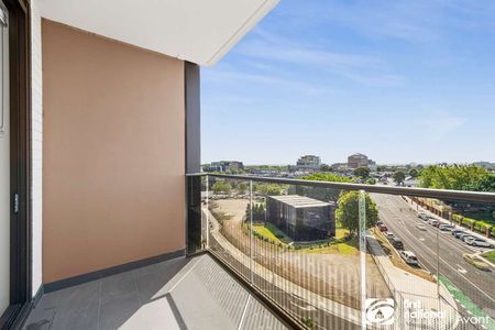 FURNISHED!! - Modern Apartment in Caulfield Village - Photo 4
