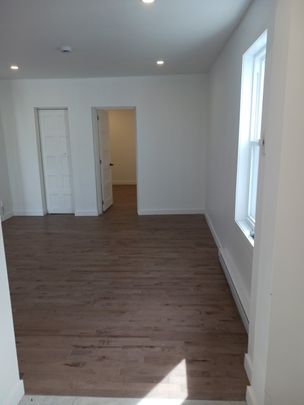 77 Deragon (vacant) Magog, J1X 2M1 très beau 3 1/2 rénové en 2025. - Photo 1