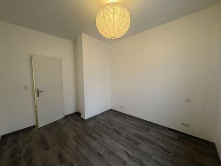 T3 – VIDE – LE KREMLIN-BICÊTRE – 67,07 m² - Photo 2