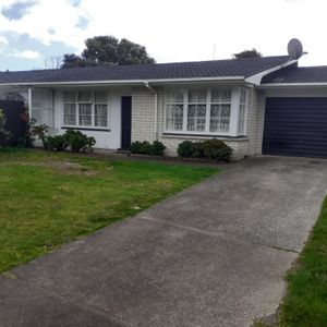 285B Massey Road, Mangere - Photo 3
