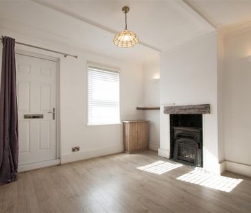 2 bedroom semi-detached house to rent - Photo 1