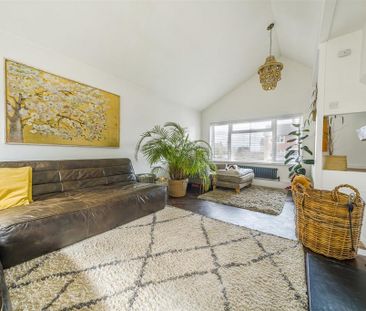 5 bedroom detached house to rent - Photo 3
