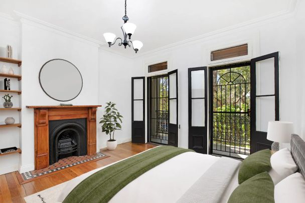 98 Burren Street, Erskineville. - Photo 1