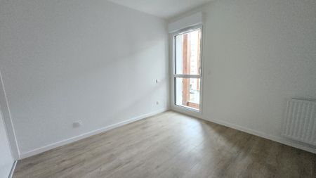 Location Appartement 3 pièces 67m² BAYONNE 64100 - Photo 3