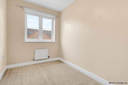 3 bedroom property to rent in Bracknell - Photo 4