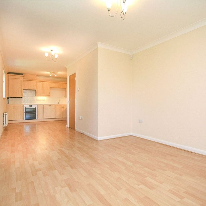 Wade Court, - Photo 1