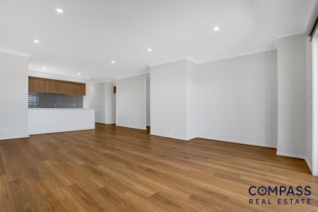 9 Molette Road, Sunbury VIC 3429 - House For Rent | Domain - Photo 2