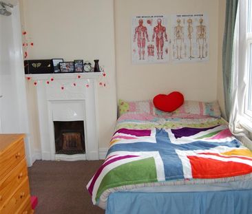 5 bedroom terraced house to rent - Photo 3