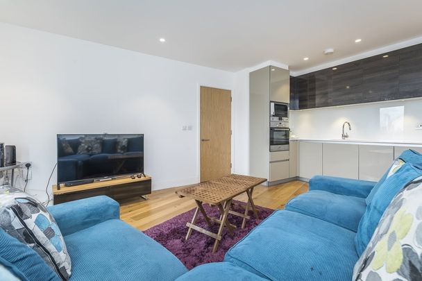 2 bedroom apartment to rent - Photo 1