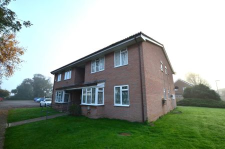 Arthur House, Manor Road - Photo 2