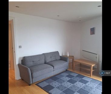 1 bedroom flat to rent - Photo 6